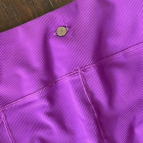 Calia by Carrie Underwood 7/8 Leggings ribbed color: Fuchsia Size: Small - Picture 3 of 5